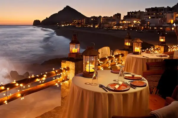 Romantic Candlelight Dinner at the Beach